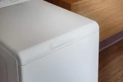 Bauknecht WAT Prime 550 SD N Toplader-Waschmaschine / 5,5 Kg / 1000 UpM/Kurz 15 /Startzeitvorwahl/leise Mit 60dB/ Mehrfachwasserschutz +/Kurz-Taste, Weiß -Hoovery Geschaft 26744f7d0e081bbea642e1366ad18aa1